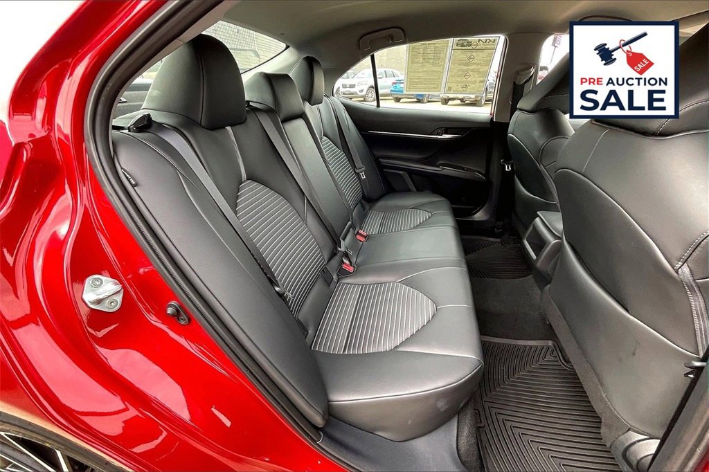 Used 2023 Toyota Camry SE image 26