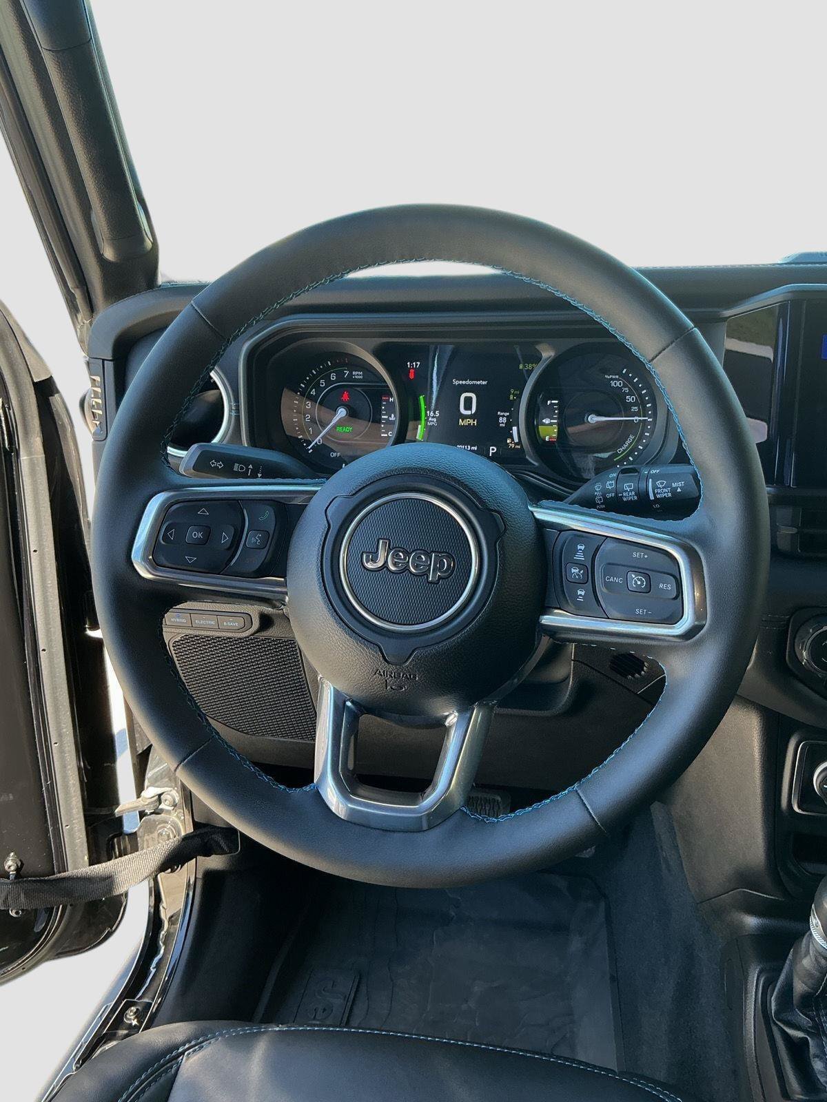 Used 2024 Jeep Wrangler High Altitude AWD/4WD image 14
