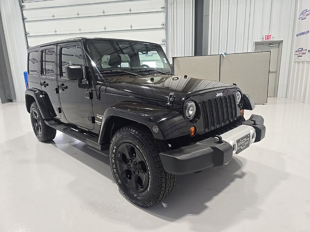 Used 2012 Jeep Wrangler Unlimited Sahara w/ Dual Top Group image 10