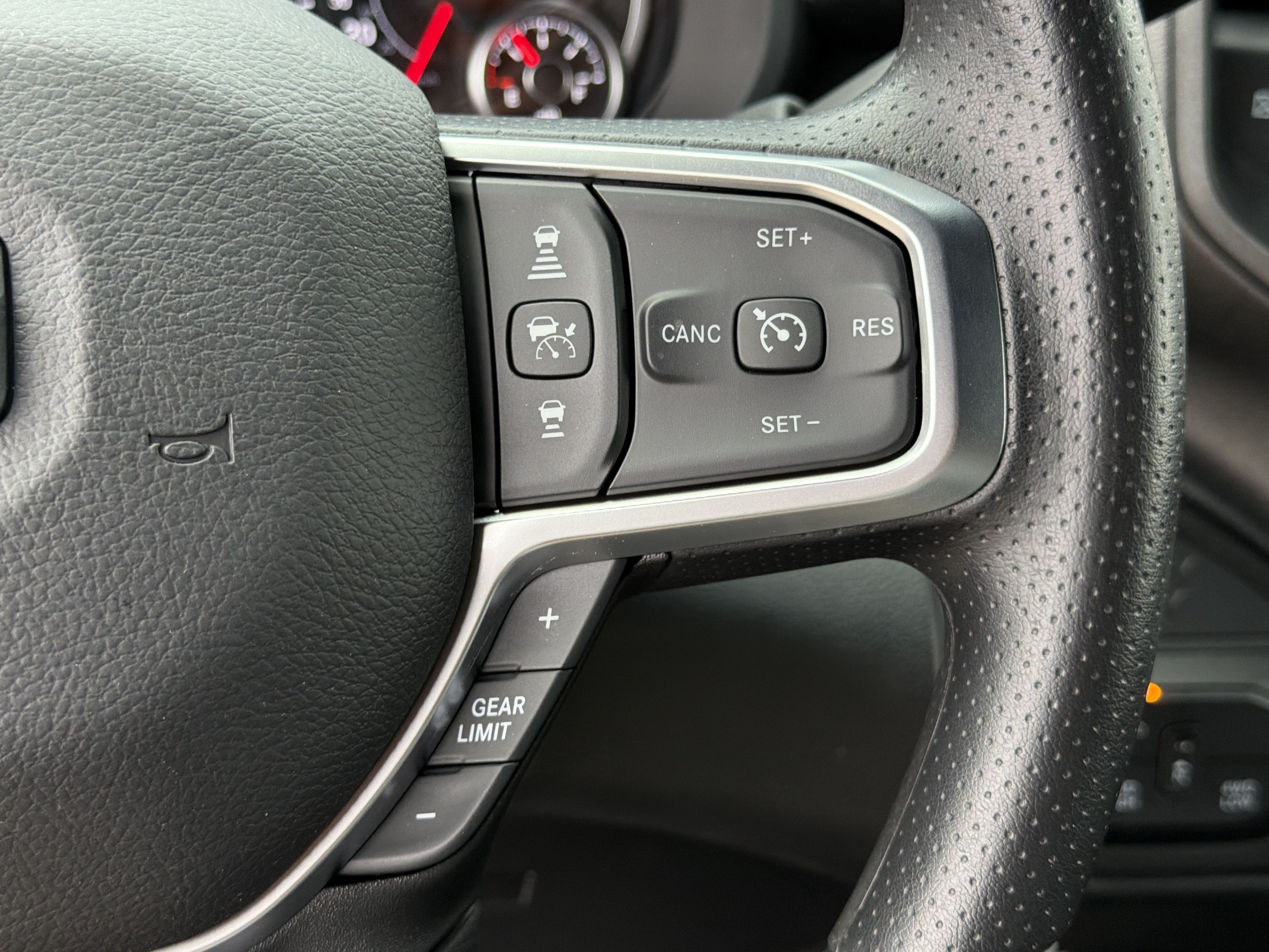 New 2026 RAM 2500 Tradesman AWD/4WD image 25