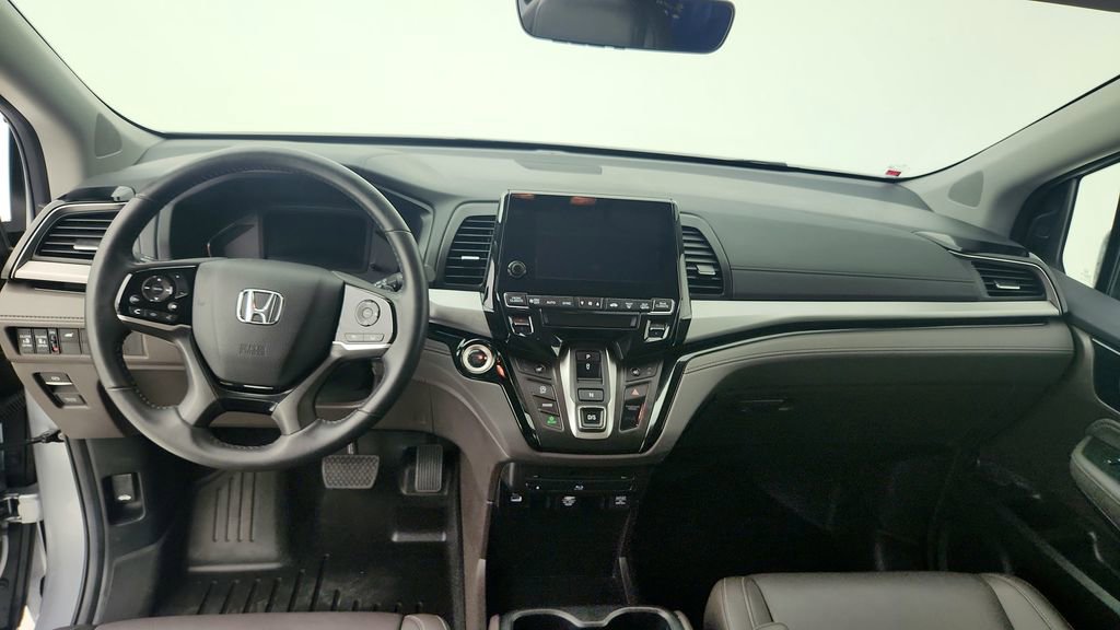 Used 2024 Honda Odyssey Touring image 23