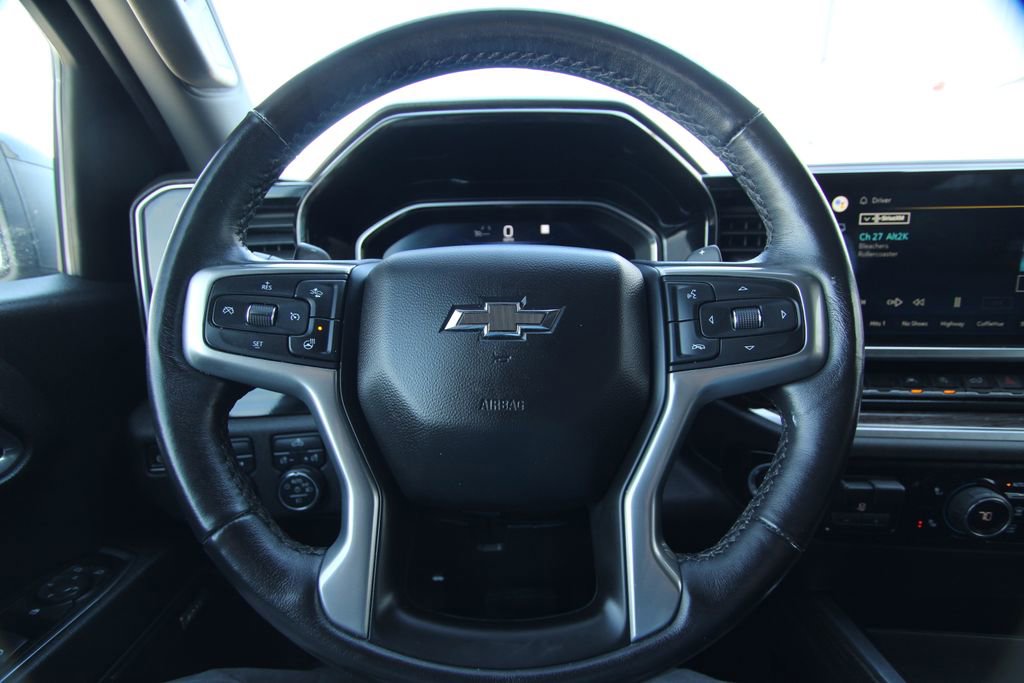 Used 2022 Chevrolet Silverado 1500 RST w/ Redline Edition image 17