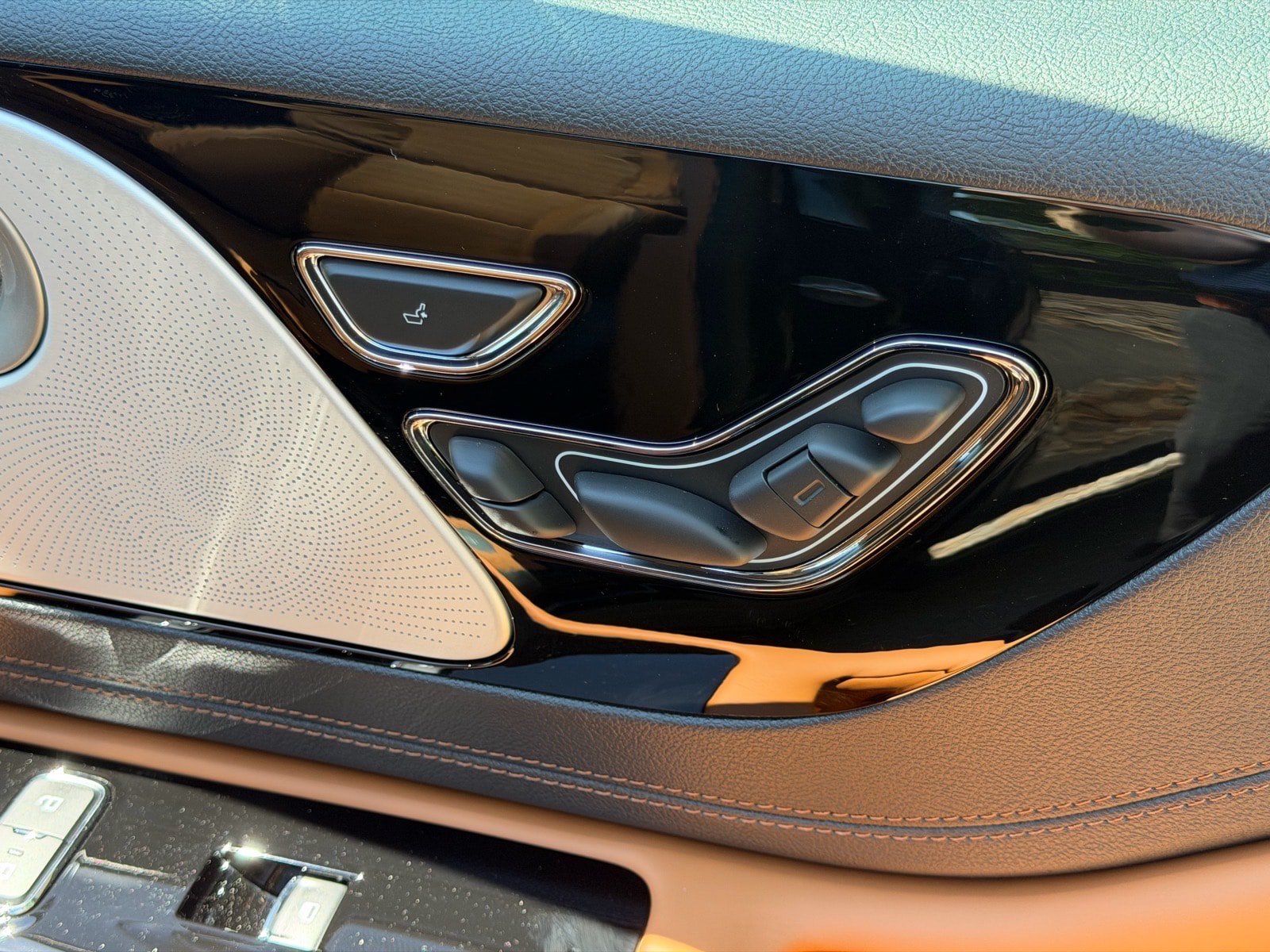 New 2026 Lincoln Aviator Black Label AWD/4WD image 13