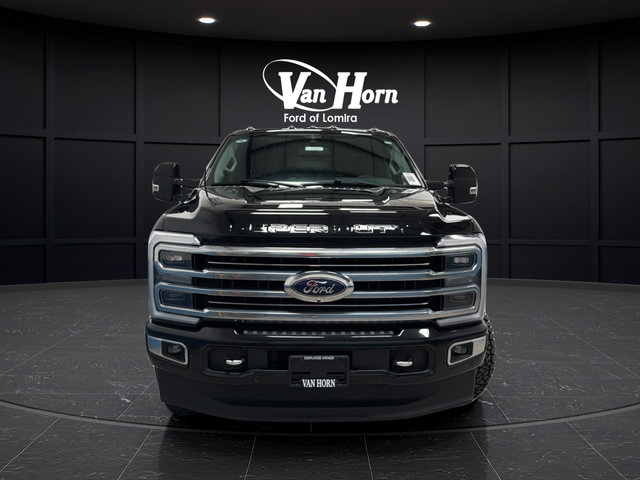 Used 2023 Ford F250 Limited AWD/4WD image 2