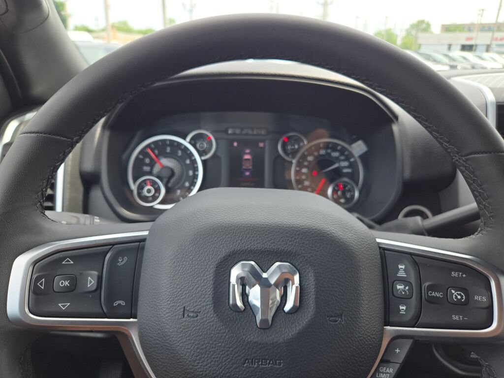 Used 2026 RAM 2500 Big Horn AWD/4WD image 34