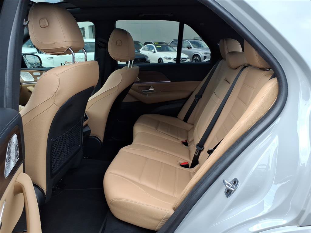 Certified 2025 Mercedes-Benz GLE 450e 4MATIC image 12
