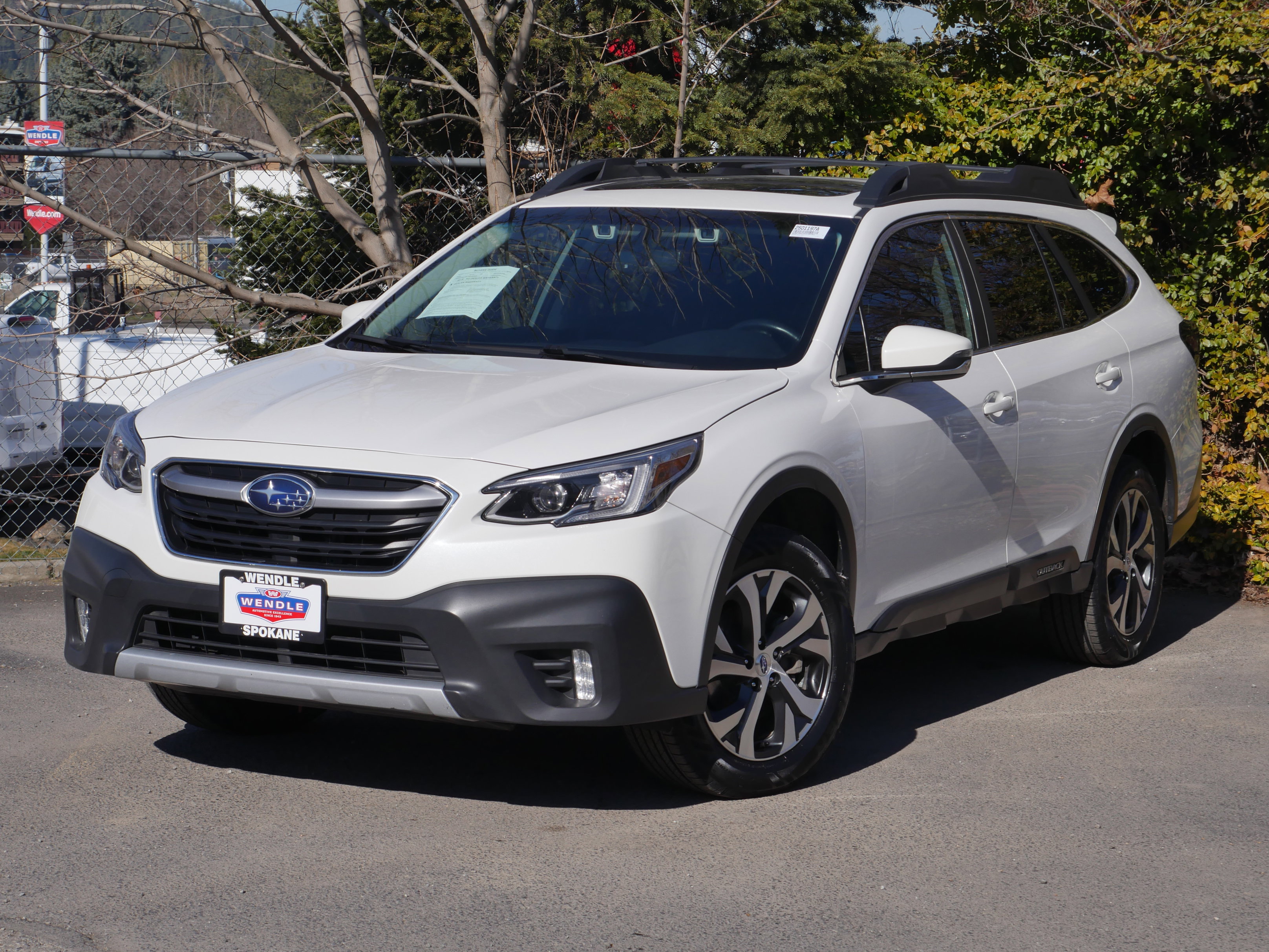 Used 2022 Subaru Outback Limited image 2
