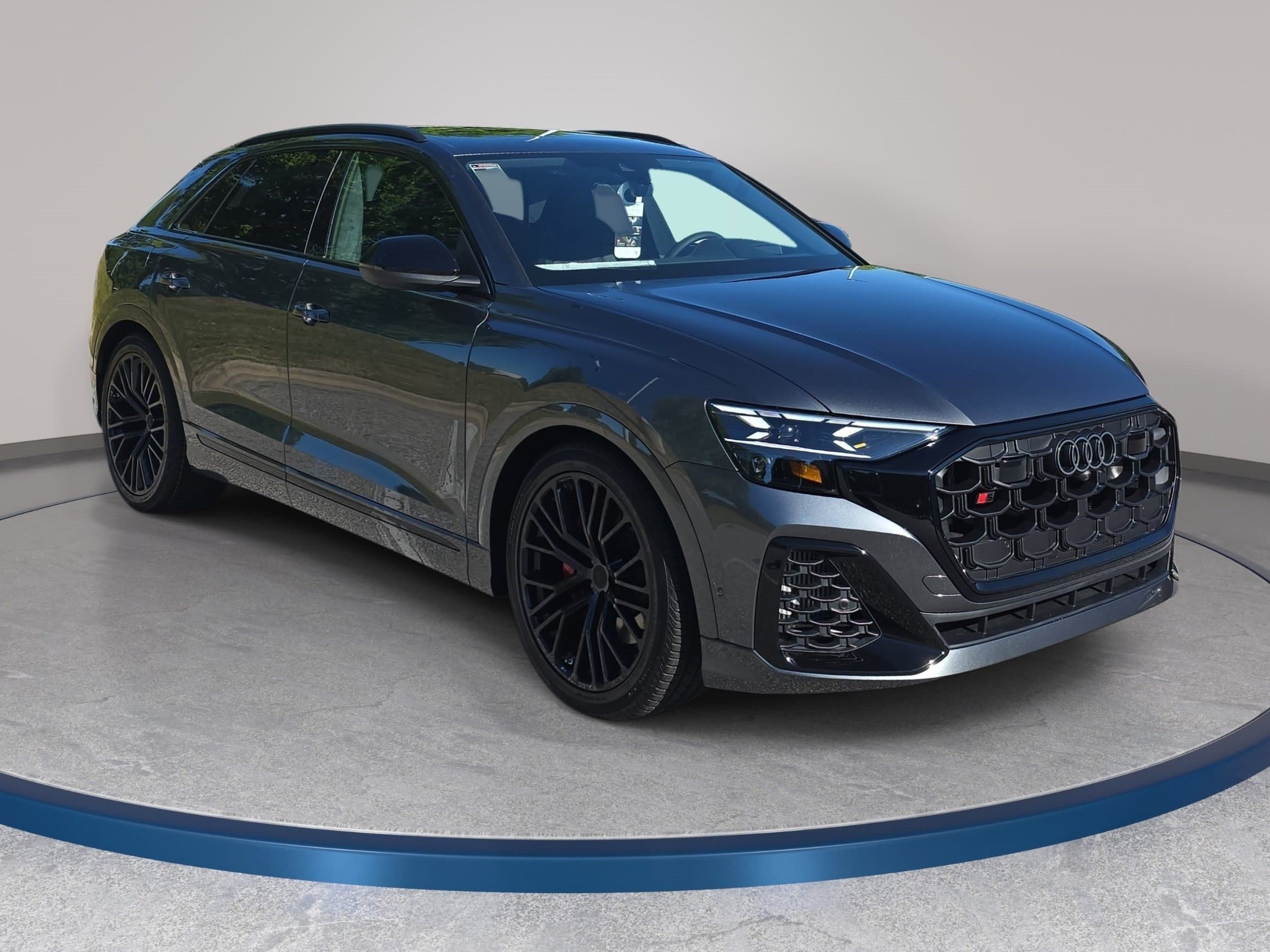 New 2026 Audi SQ8 Prestige AWD/4WD image 3