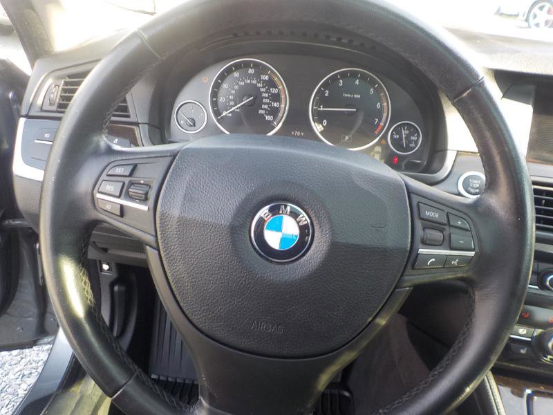 Used 2011 BMW 528i Sedan image 11