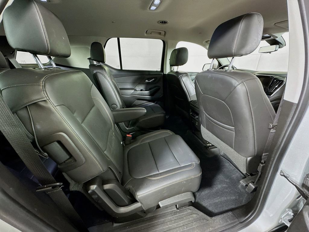 Used 2021 Chevrolet Traverse RS AWD/4WD image 29