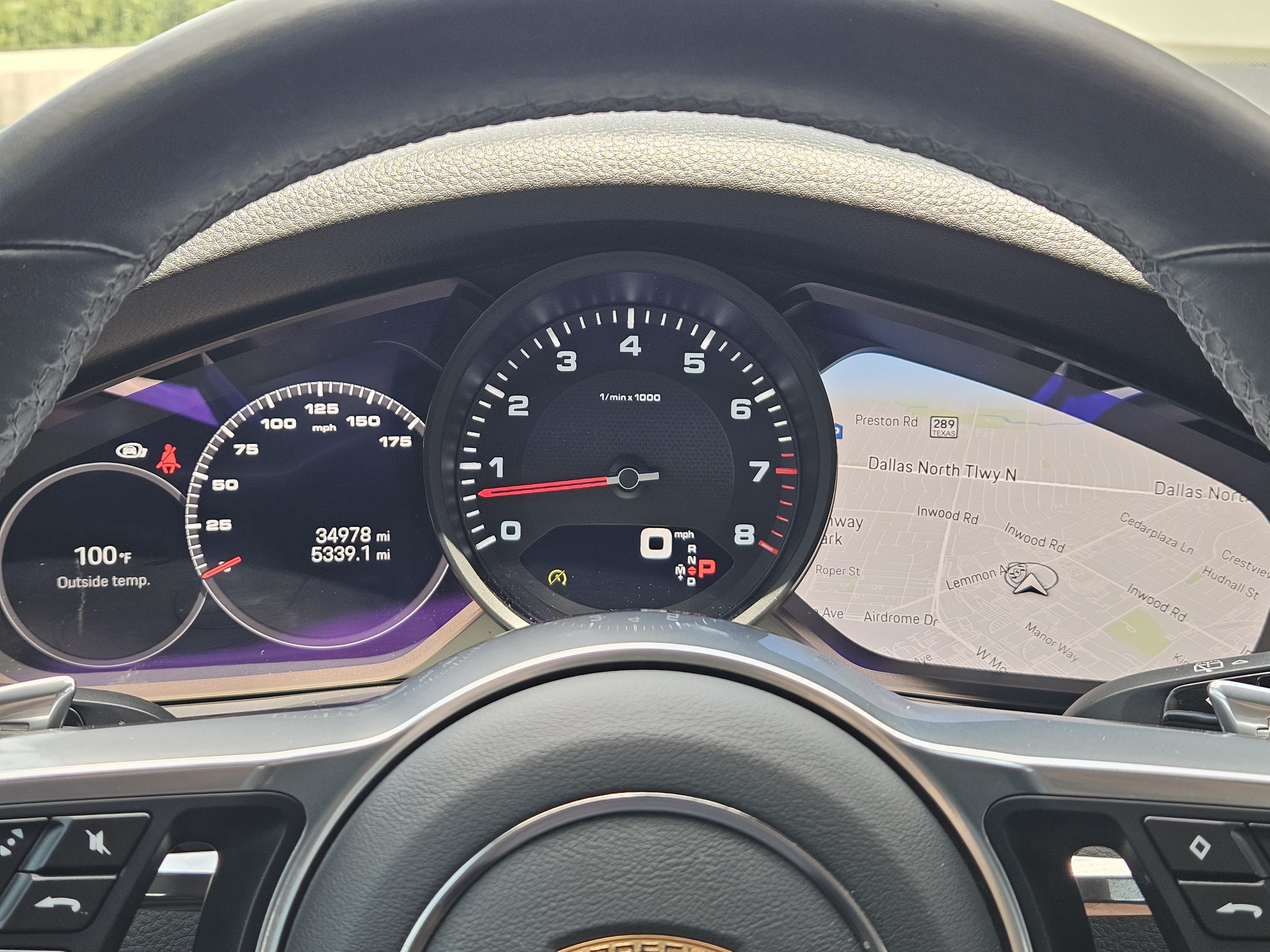 Certified 2023 Porsche Cayenne Platinum Edition AWD/4WD image 16