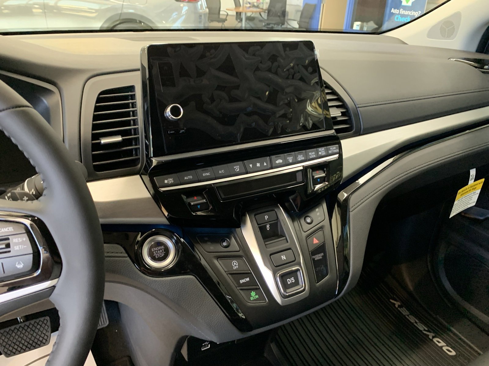 New 2026 Honda Odyssey Touring image 18