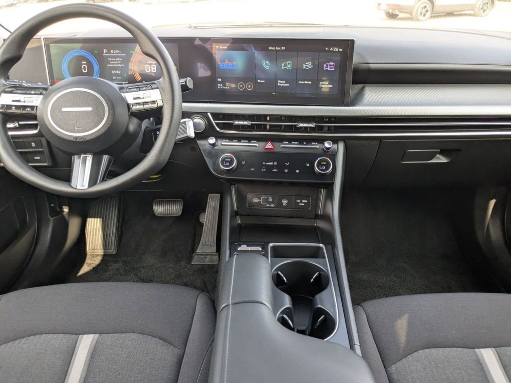 Used 2025 Hyundai Sonata SEL FWD image 23