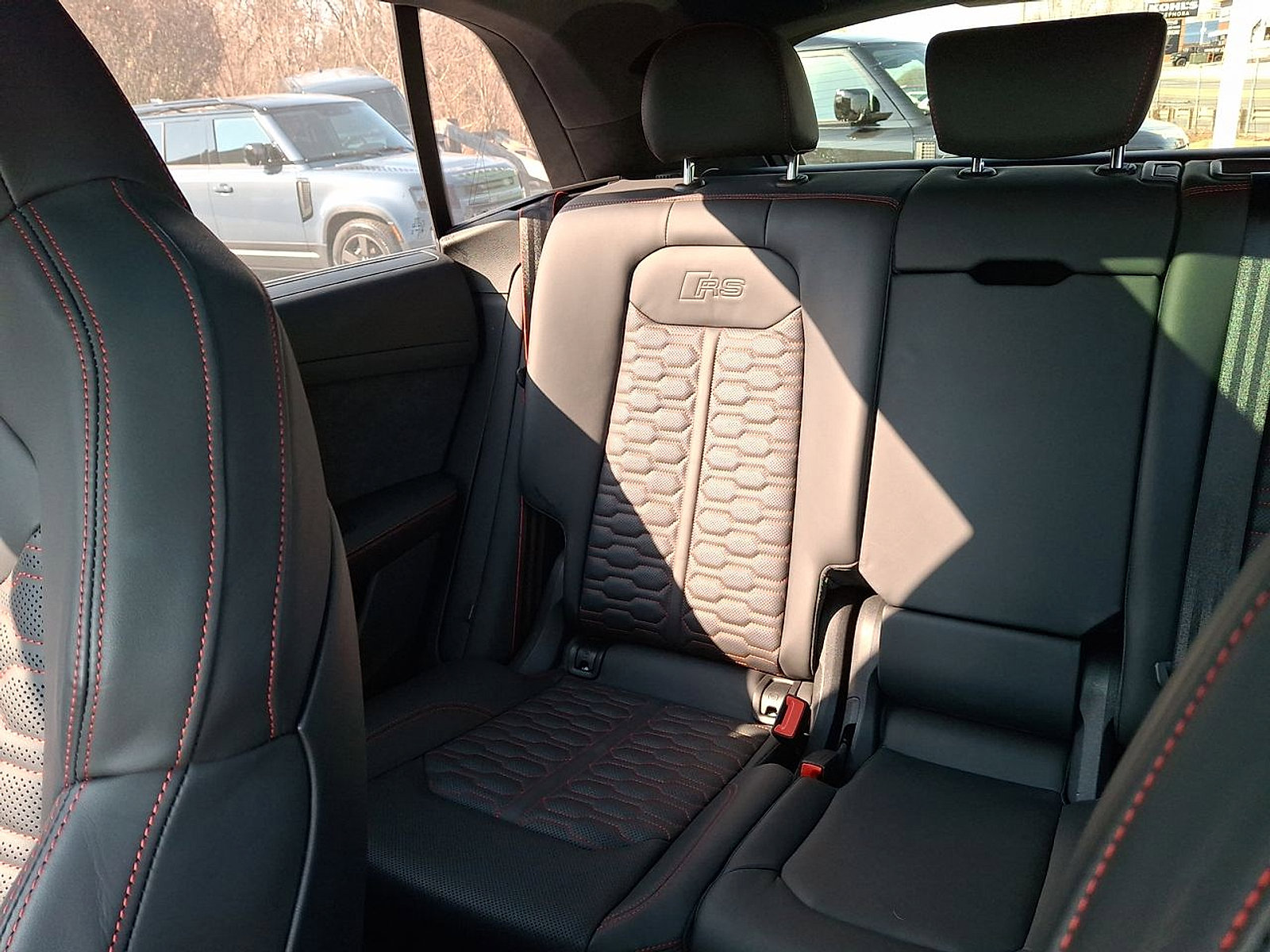 Used 2024 Audi RS Q8 AWD/4WD image 12