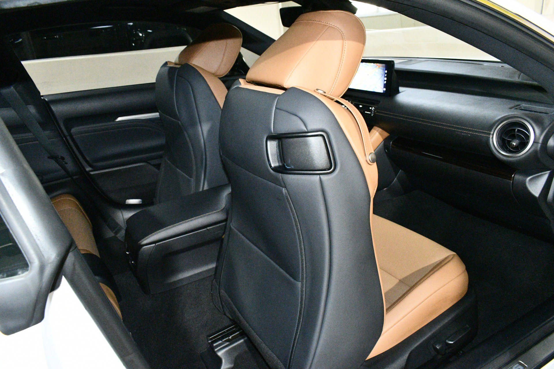Used 2023 Lexus RC 350 Premium RWD image 16