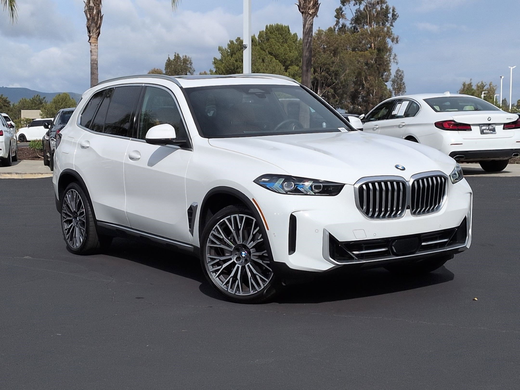 Used 2026 BMW X5 sDrive40i w/ Climate Comfort Package RWD image 38
