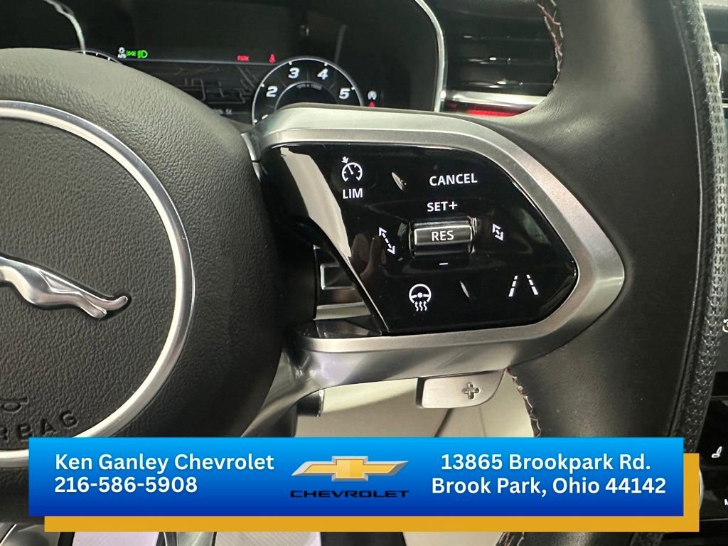Used 2021 Jaguar F-PACE SVR AWD/4WD image 13