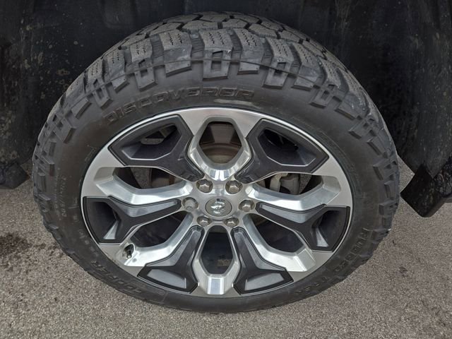 Used 2021 RAM 1500 Limited image 31