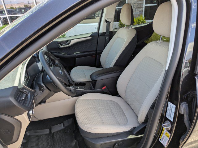 Used 2022 Ford Escape SE w/ Convenience Package AWD/4WD image 11