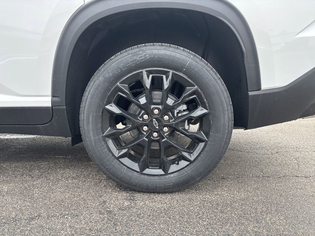 New 2026 Chevrolet Traverse LT w/ Midnight/Sport Edition image 11