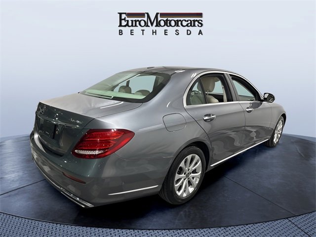 Used 2020 Mercedes-Benz E 350 4MATIC Sedan image 5
