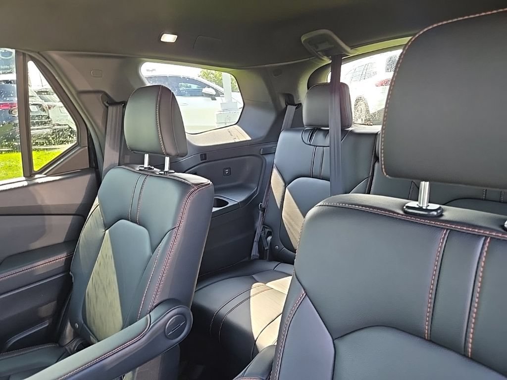 Used 2024 Honda Pilot TrailSport image 36