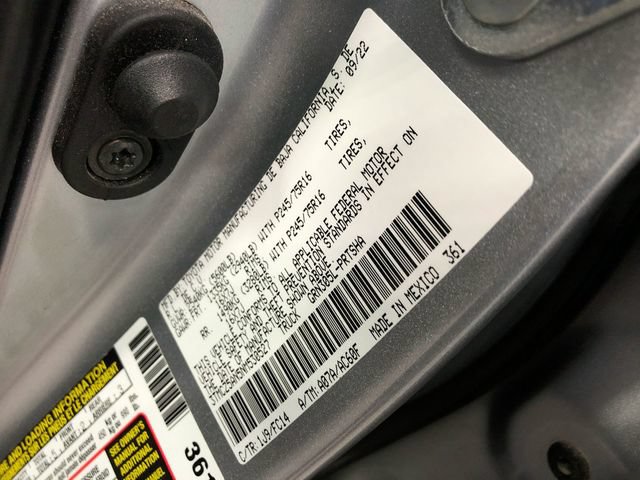 Used 2022 Toyota Tacoma SR5 AWD/4WD image 30
