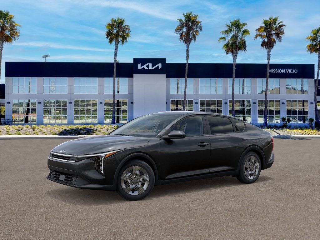 New 2026 Kia K4 LX image 3