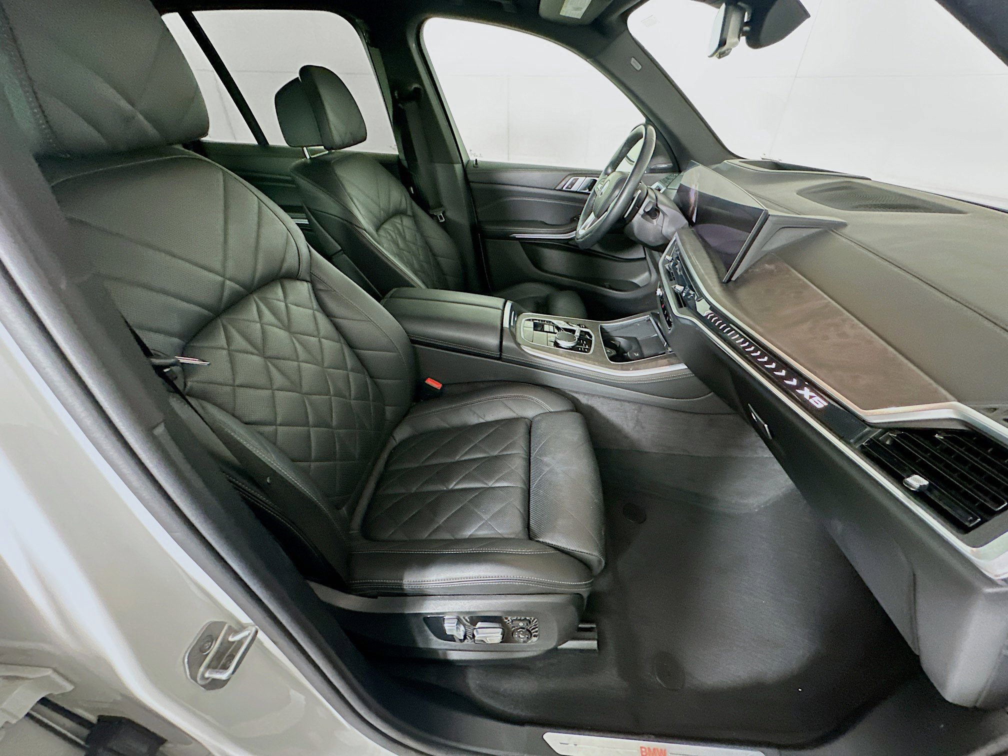 Used 2024 BMW X5 sDrive40i RWD image 34