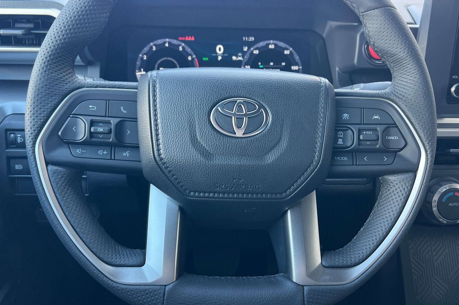 Certified 2026 Toyota Tacoma TRD Off-Road AWD/4WD image 22