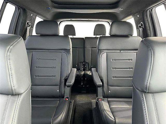 New 2025 Hyundai Santa Fe Calligraphy image 18