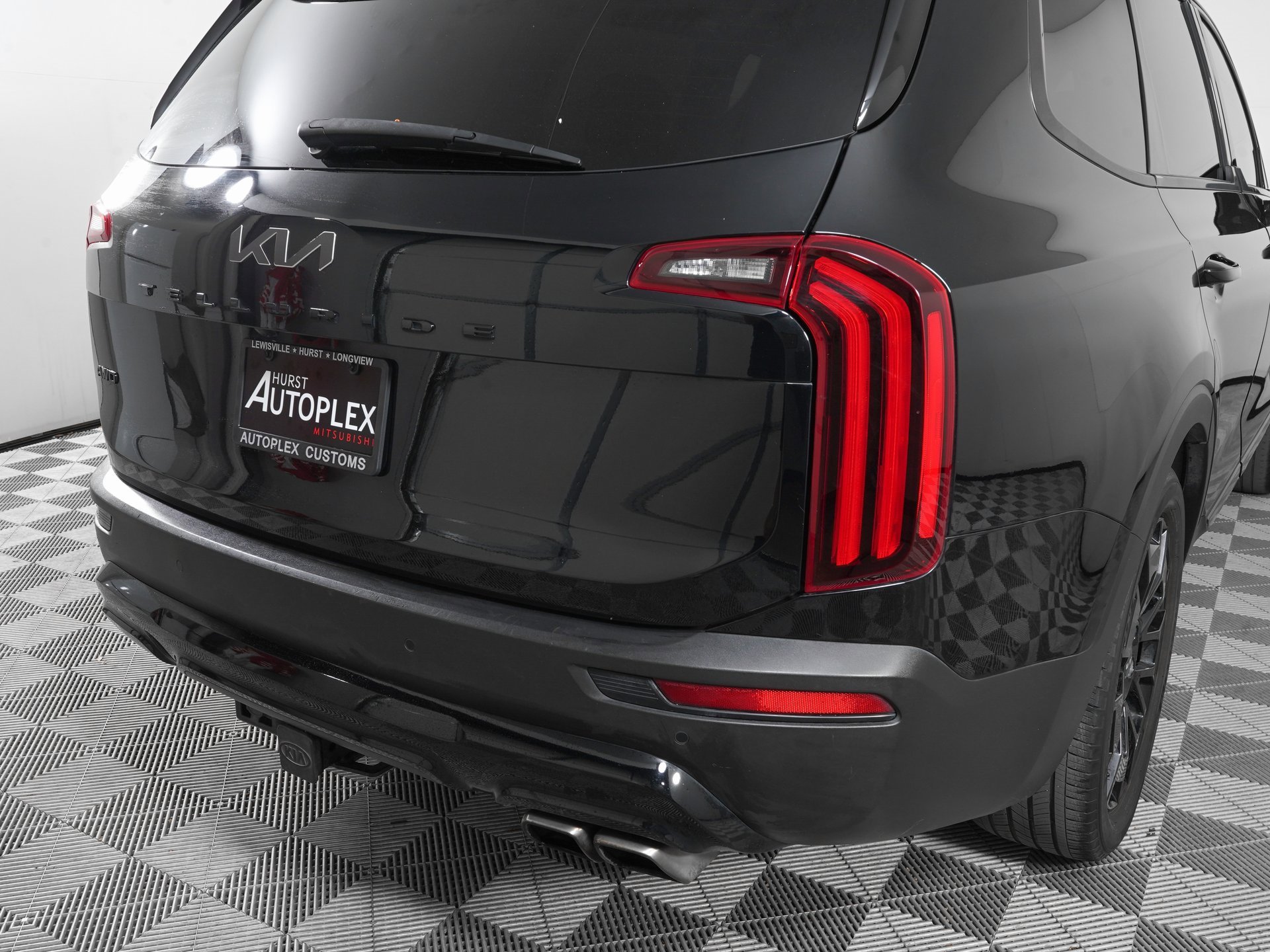 Used 2022 Kia Telluride SX w/ SX Prestige Package image 35