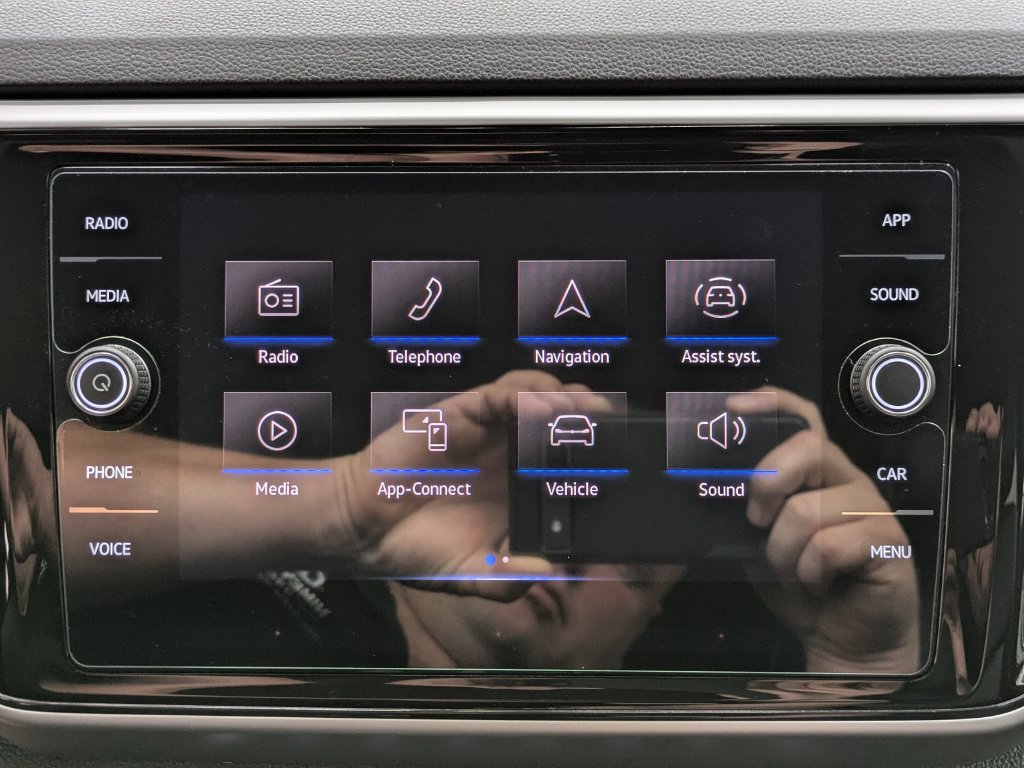 Used 2022 Volkswagen Atlas Cross Sport SE AWD/4WD image 23