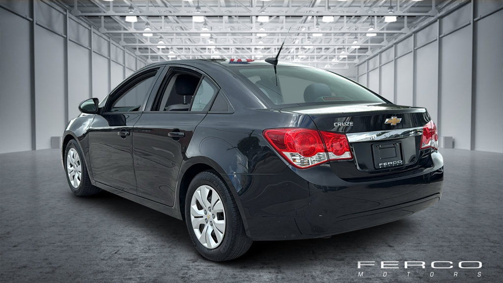 Used 2014 Chevrolet Cruze LS FWD image 3