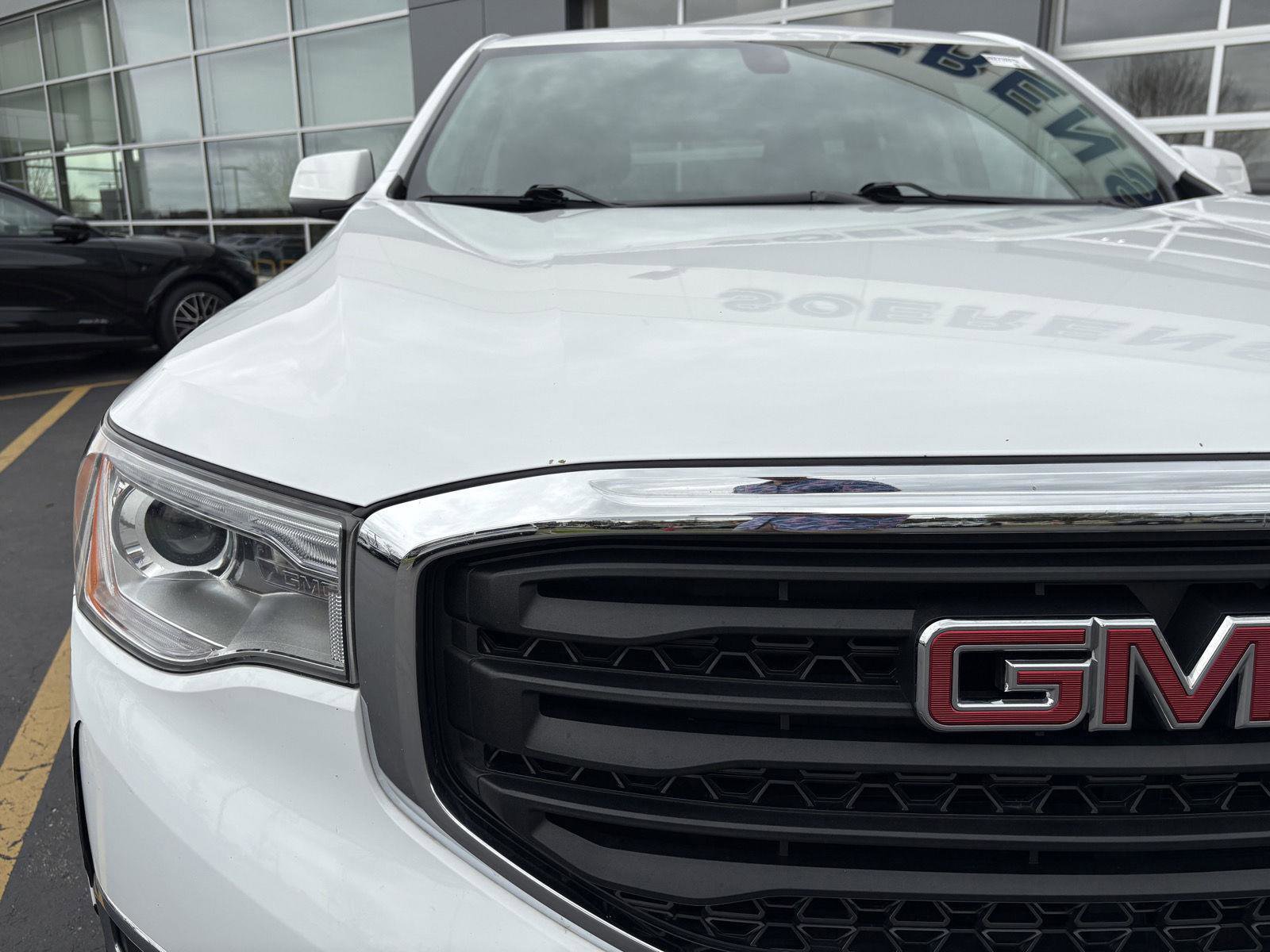 Used 2019 GMC Acadia SLE FWD image 24