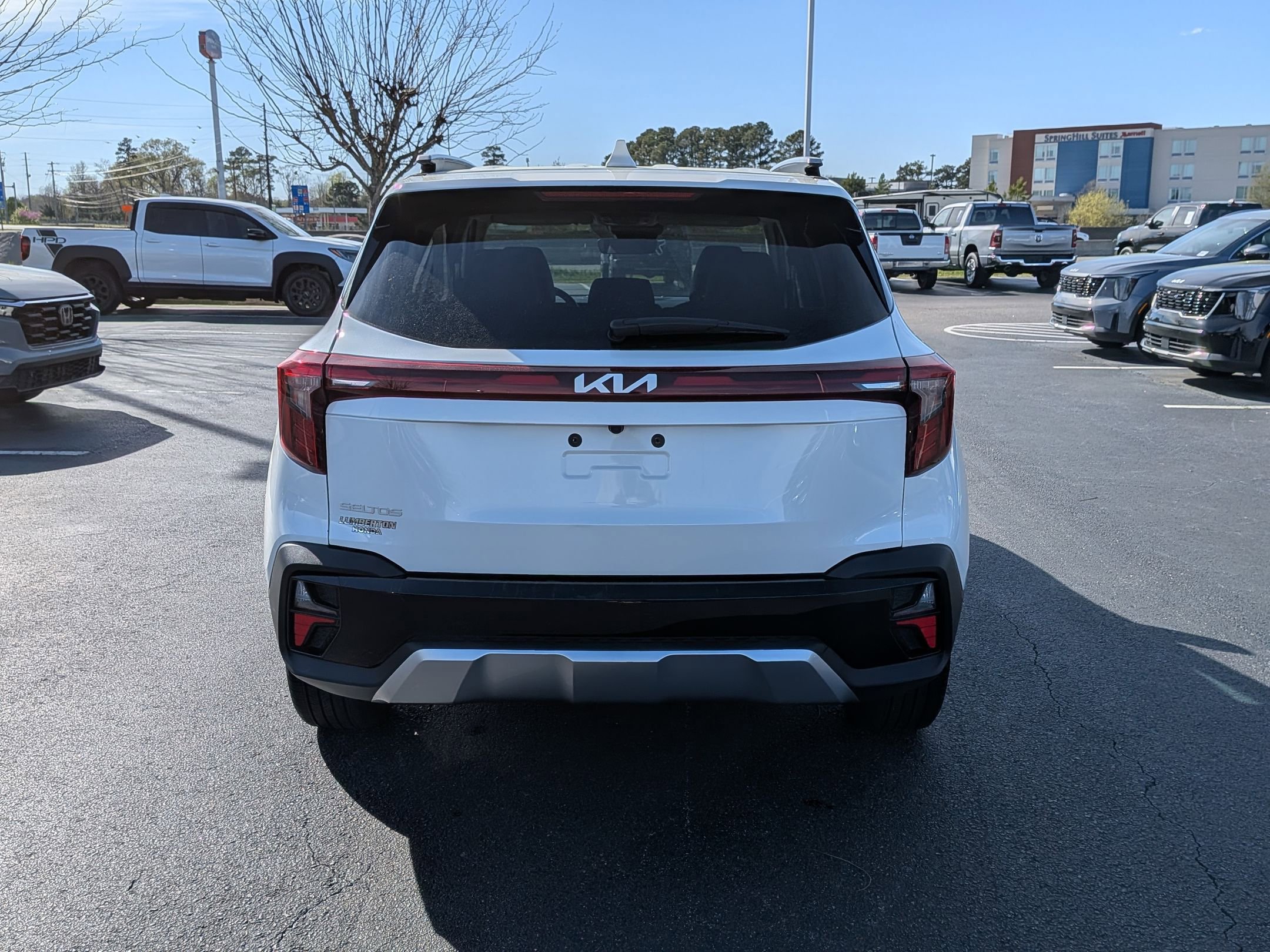 Used 2025 Kia Seltos S FWD image 4