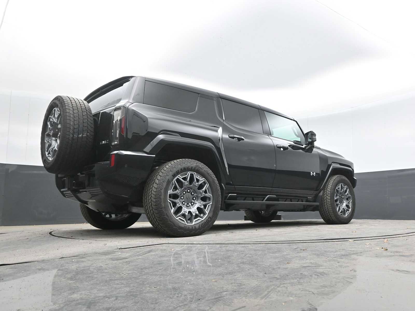 New 2025 GMC Hummer EV 3X image 49