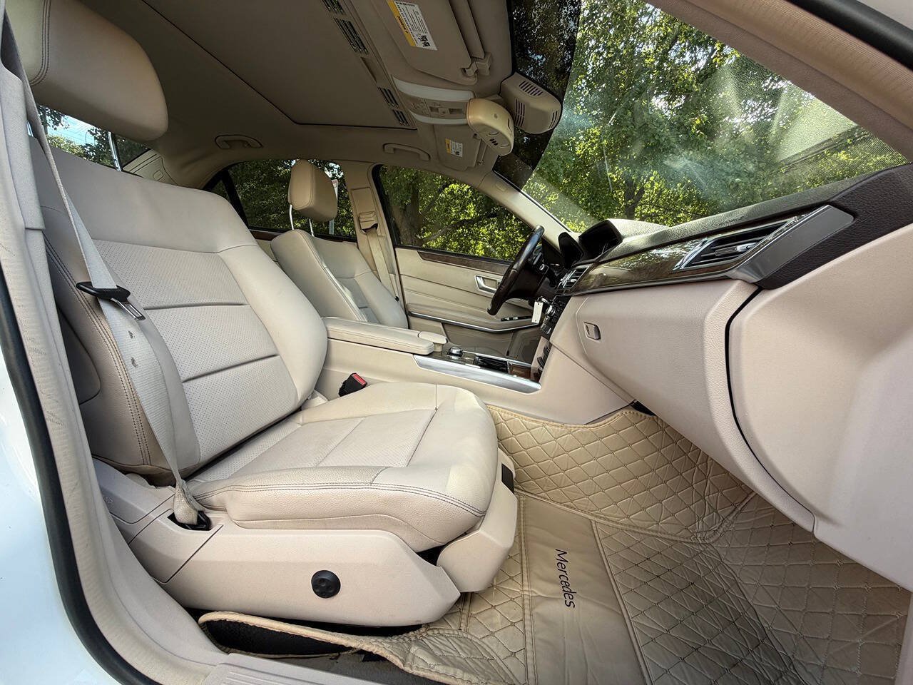 Used 2014 Mercedes-Benz E 350 4MATIC Sedan w/ Premium 1 Package image 30
