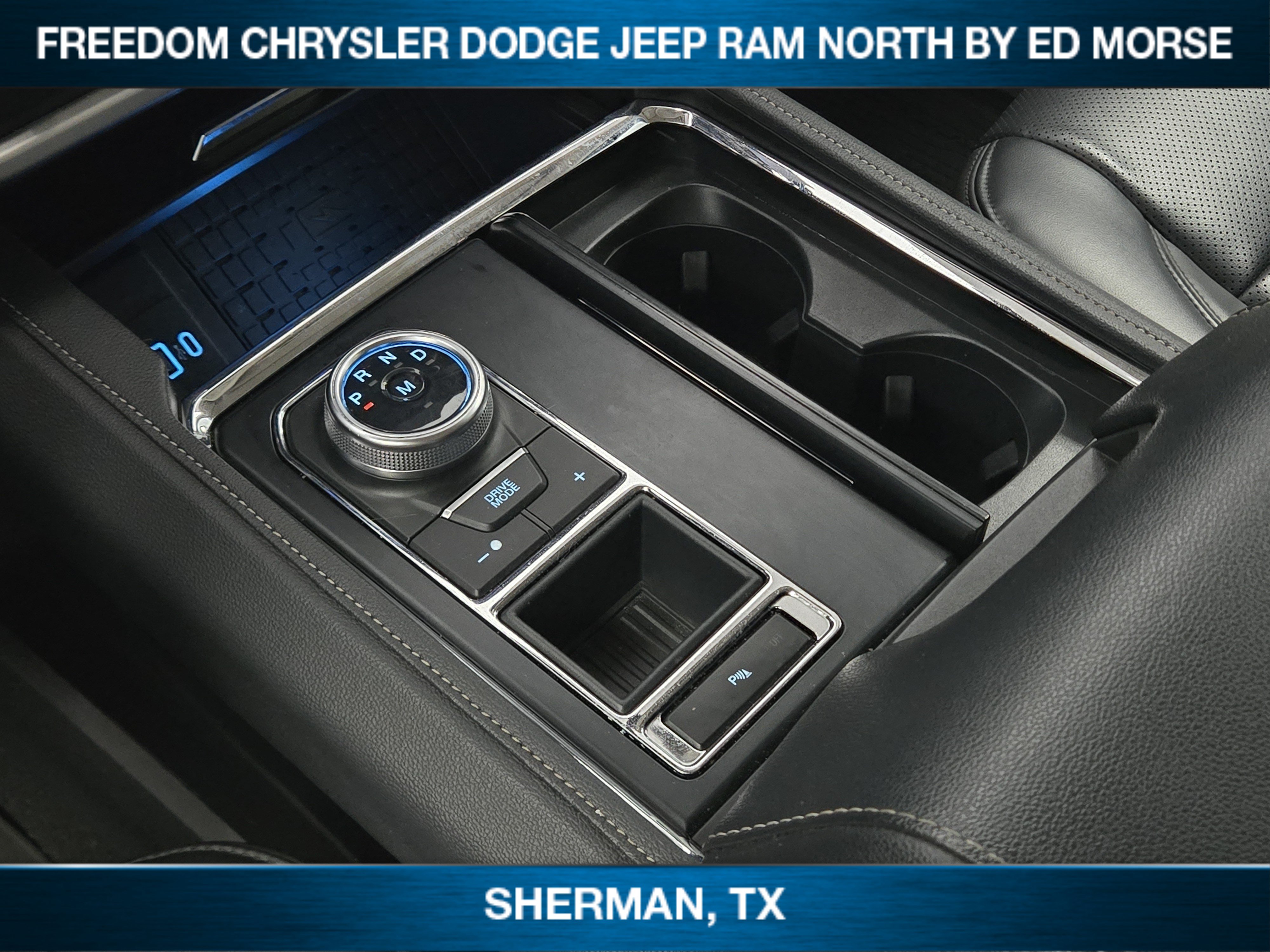 Used 2024 Ford Expedition XLT RWD image 14