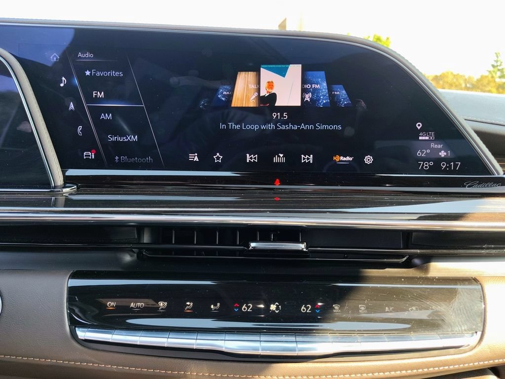 Used 2024 Cadillac Escalade Sport w/ LPO, ONYX Package AWD/4WD image 28