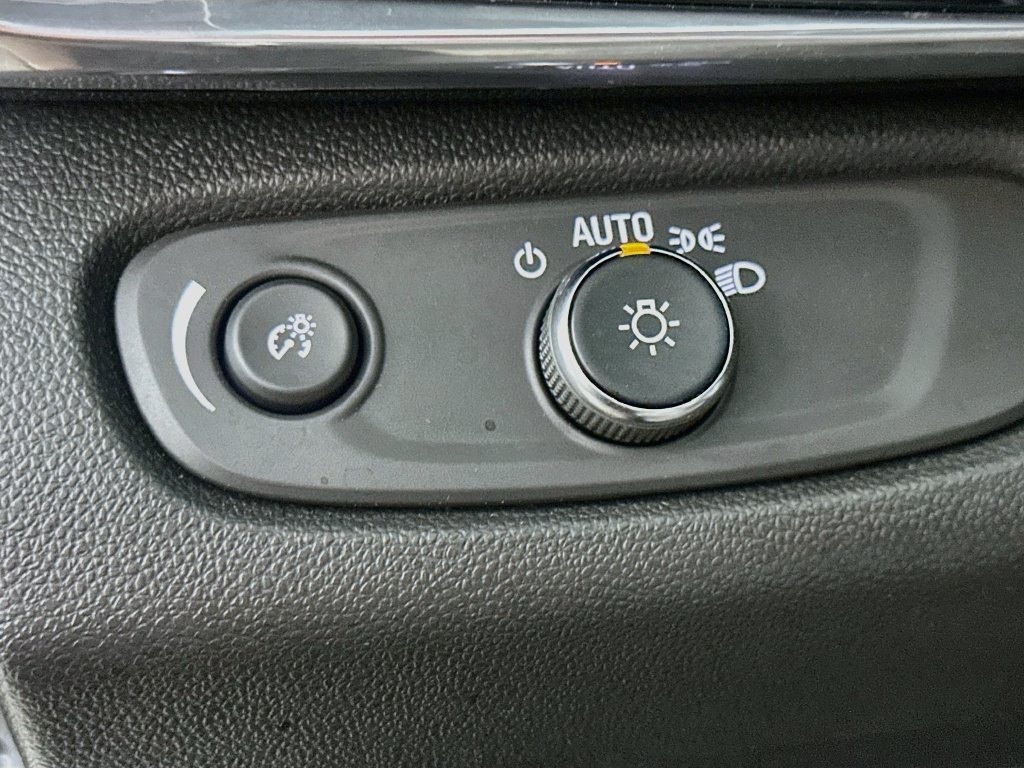 Used 2024 Buick Envista Avenir FWD image 23