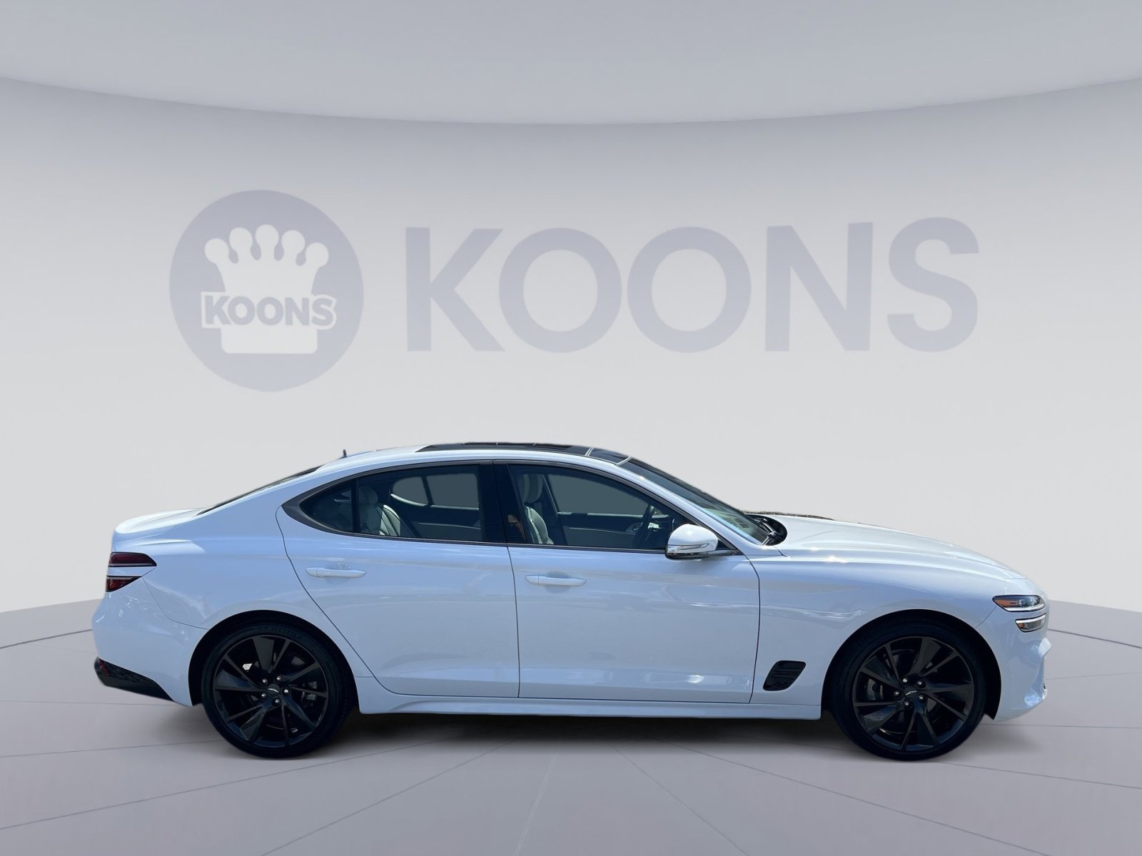 Used 2023 Genesis G70 2.0T w/ Sport Prestige Package image 8