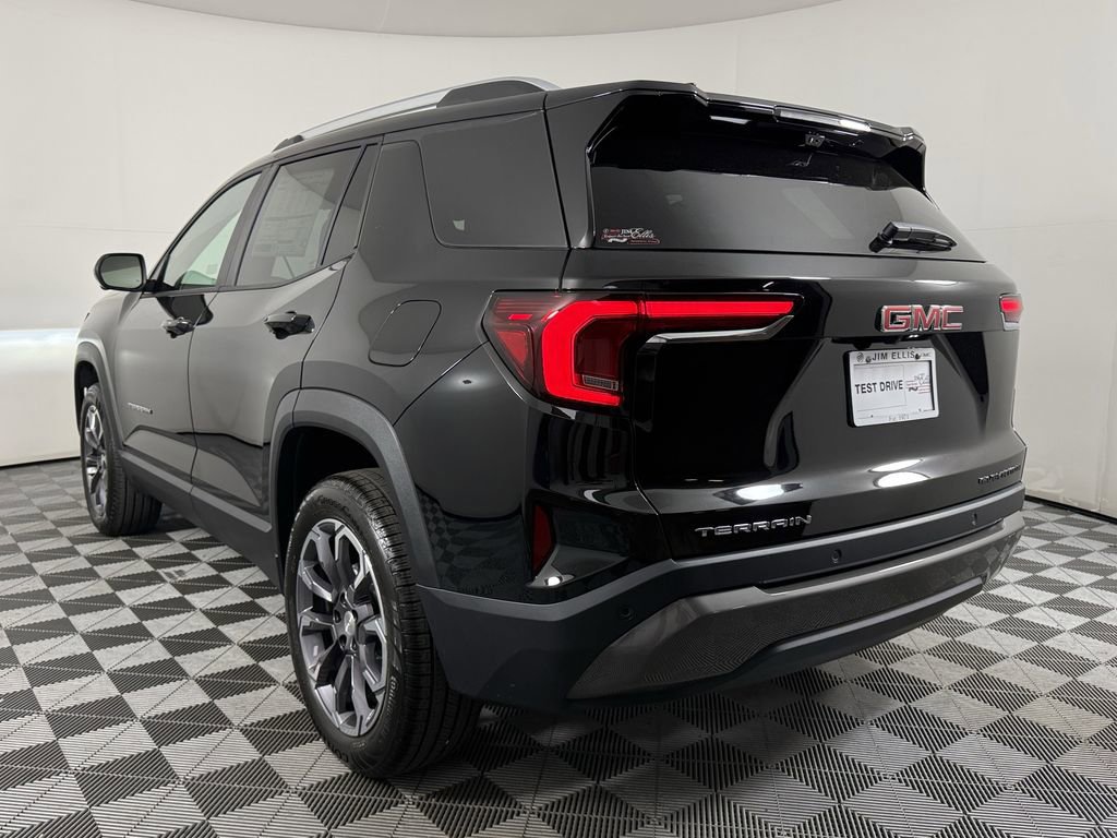 New 2026 GMC Terrain Elevation w/ Elevation Premium Package image 4