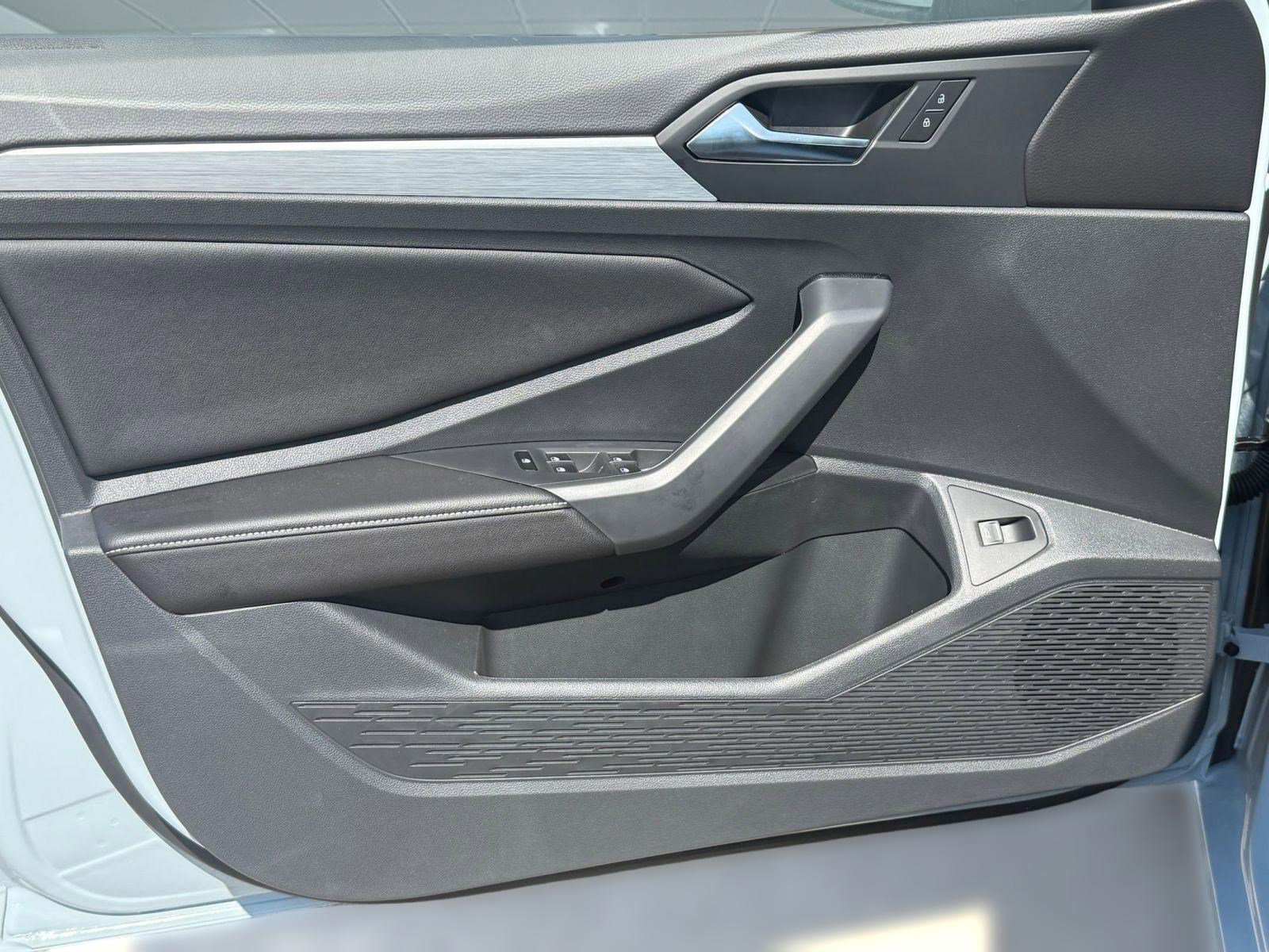 New 2026 Volkswagen Jetta Sport FWD image 11