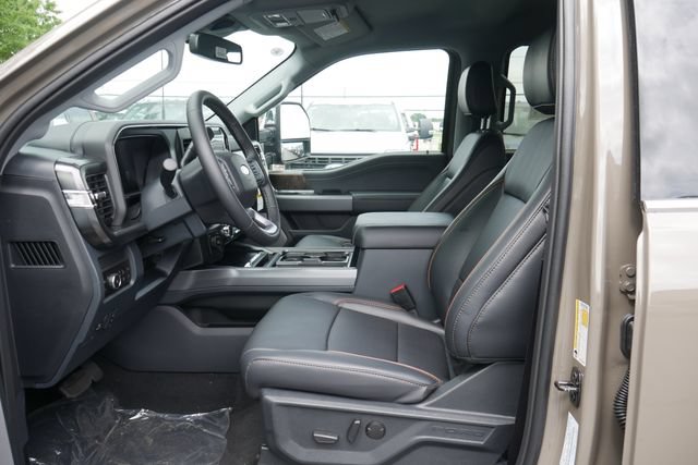 New 2026 Ford F350 Lariat w/ Chrome Package AWD/4WD image 2