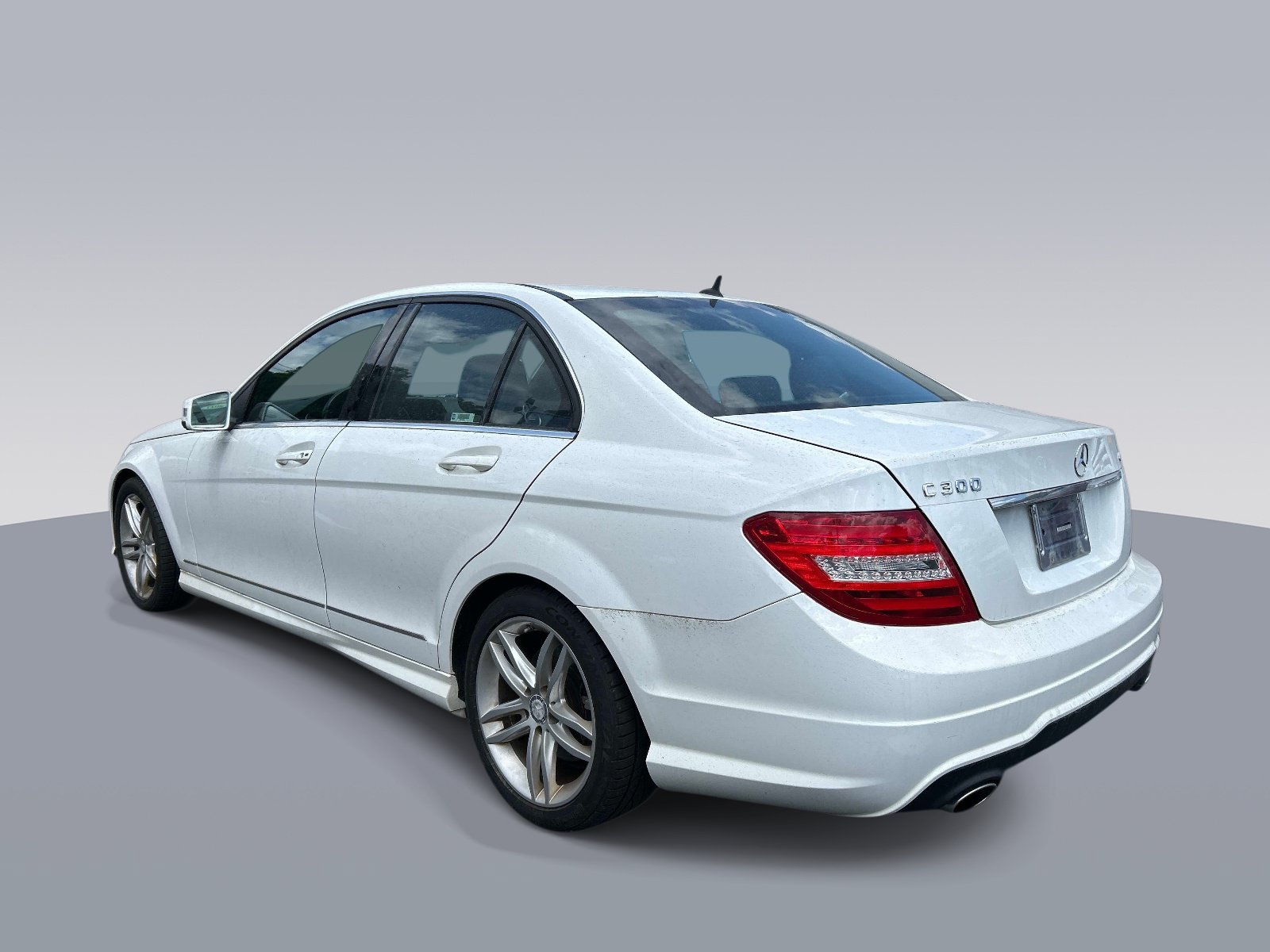 Used 2013 Mercedes-Benz C 300 4MATIC Sedan image 5