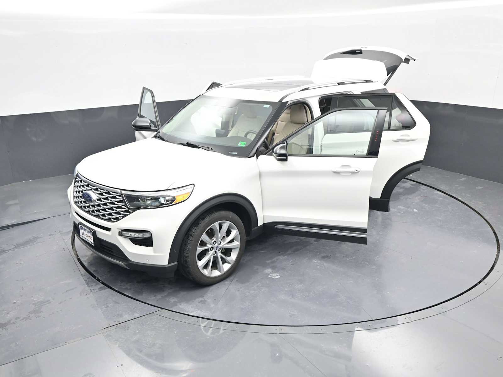 Used 2021 Ford Explorer Platinum w/ Equipment Group 601A image 45