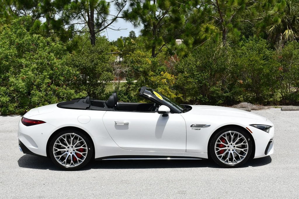 Used 2024 Mercedes-Benz SL 55 AMG 4MATIC image 47