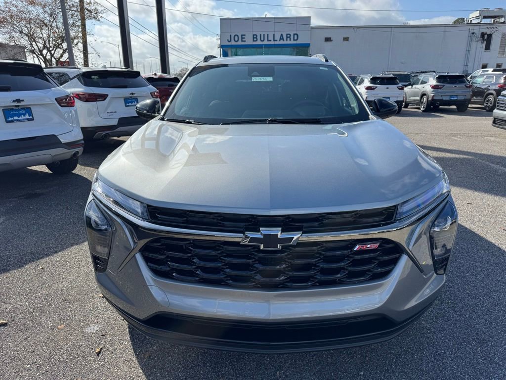 New 2026 Chevrolet Trax RS w/ Sunroof Package image 2