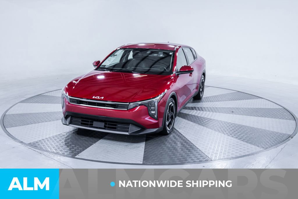 Used 2025 Kia K4 EX image 2